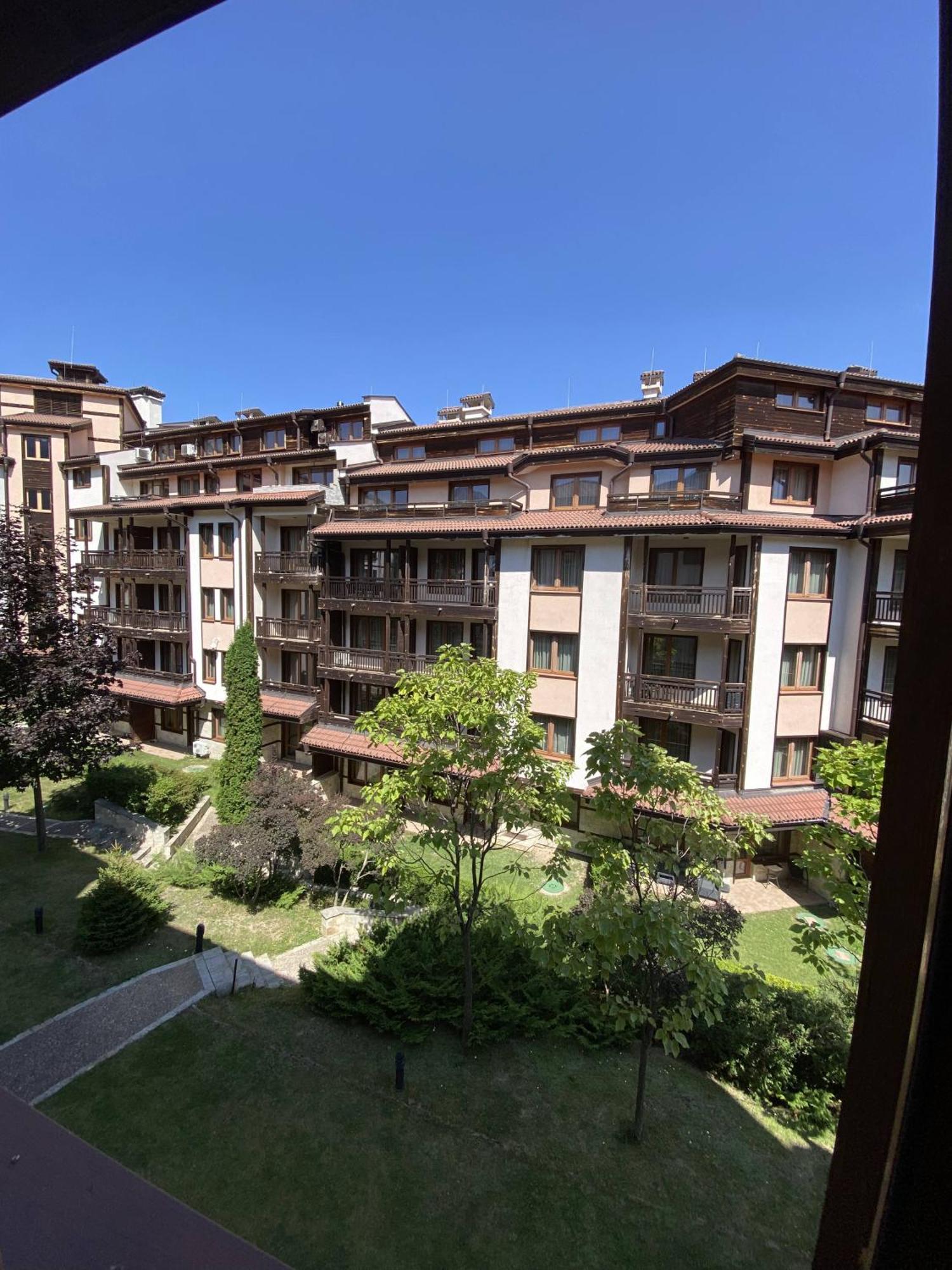 Next To The Ski Lift Downtown Bansko Esterno foto
